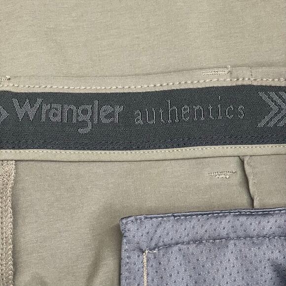 Wrangler Authentics Nylon Blend Pants Men’s Size 40 - Picture 4 of 8